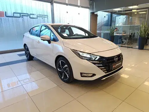 Nissan Versa 1.6 Exclusive Cvt 2026