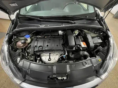 Peugeot 208 1.6 Active 2019