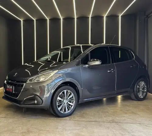 Peugeot 208 1.6 5P FELINE 2018