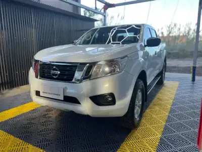 Nissan Frontier 2.3 Se Cd 4x4 Mt 2022