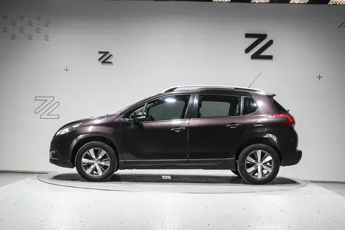 Peugeot 2008 1.6 Feline 2019