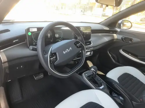 Kia K3 Sedan 1.6 Gt Line At 2025