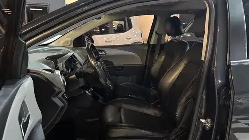 Chevrolet Sonic 1.6 Ltz 4 p 2016