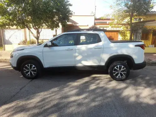 Fiat Toro 1.8 Freedom 4X2 At 2023