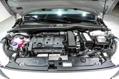 Peugeot 208 1.6 Active Pack Tiptronic 2024