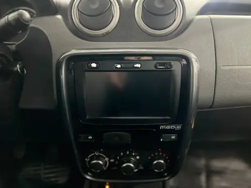 Renault Duster 2.0 4x2 Luxe Nav 138cv 2013