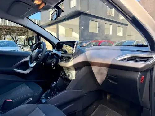 Peugeot 2008 1.6 ALLURE TIPTRONIC L16 2018