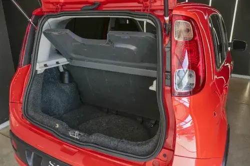 Fiat Uno 1.4 5 PTAS SPORTING 2013