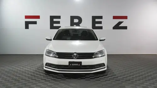 Volkswagen Vento 2.5 Luxury 170cv 2015