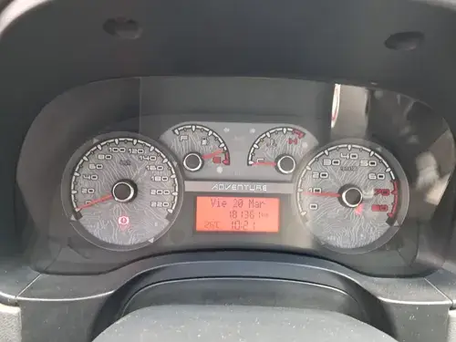 Fiat Palio PALIO 326 ESSENCE 5P 1.6 16V 2014