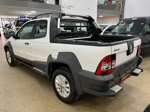 Fiat Strada 1.6 Adventure Cd C/alarma + Capota 2013