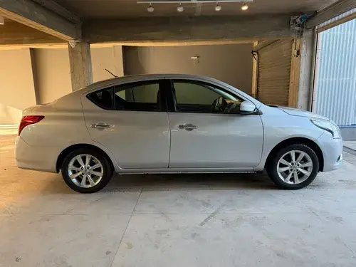 Nissan Versa 1.6 Advance Mt 2016