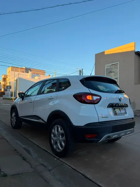 Renault CAPTUR ZEN 2.0 MT 2018