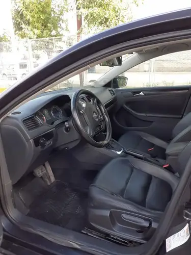 Volkswagen Vento 2.0 LUXURY DSG 2011
