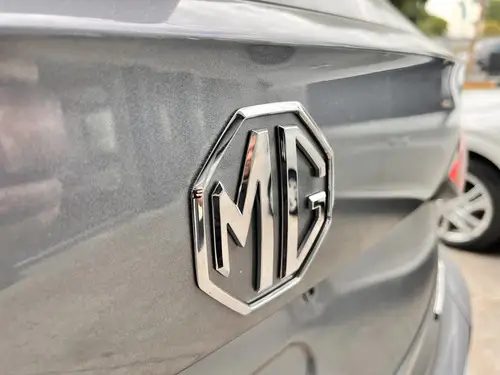MG Zs HYBRID+ 2026