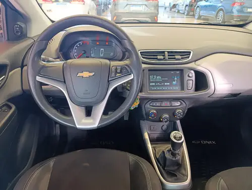 Chevrolet Onix 1.4 Lt 98cv 2019
