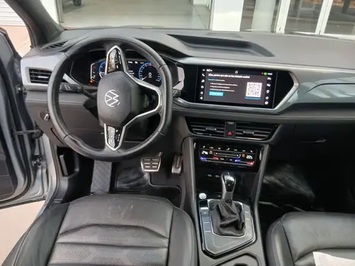 Volkswagen Taos HIGHLINE 250 TSI AT 2024