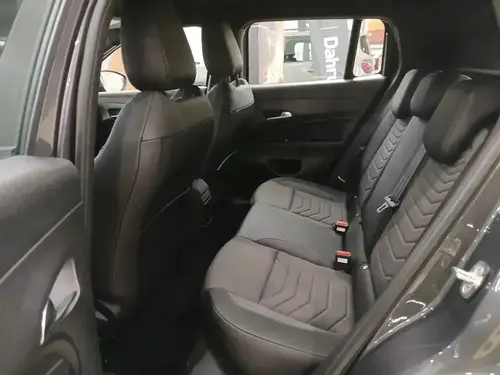 Jeep Avenger Altitude T200 Full Nueva Linea Stock! 2027