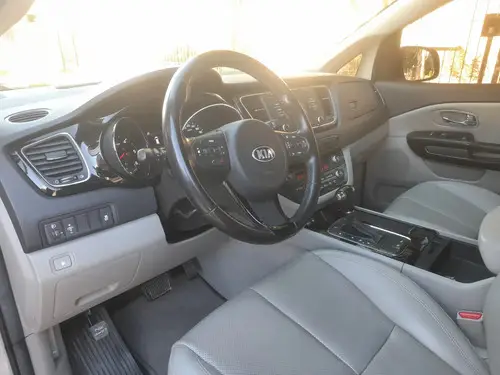Kia Carnival 2.2 Crdi Ex Premium 2016
