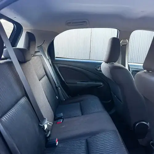 Toyota Etios 1.5 XLS MT6 5P 2021