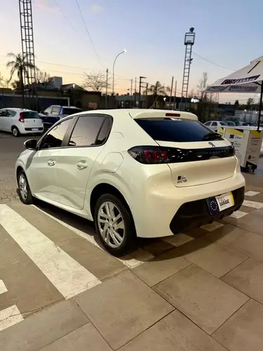 Peugeot 208 1.6 Active 2020