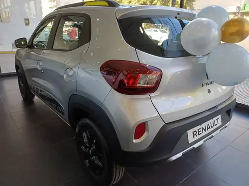 Renault Kwid 1.0 Sce 66Cv Iconic Outsider 2026