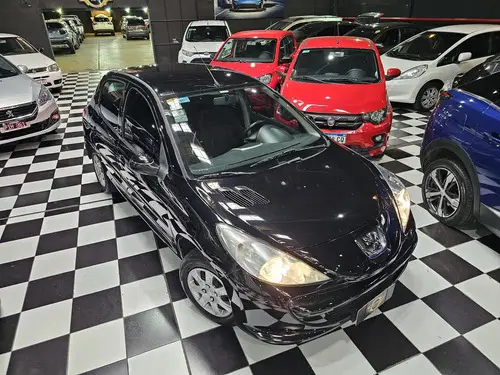 Peugeot 207 1.4 Active 75cv 2013