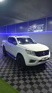 Nissan Frontier LE 2.3D 4x4 A/T Frontier 4x4 A/T 2021