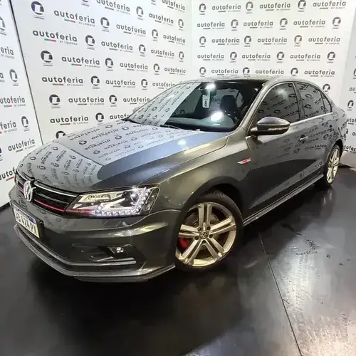 Volkswagen Vento 2.0 T SI GLI NAV L16 2017