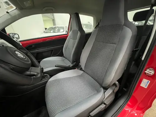 Volkswagen Up! 1.0 Move Up! 75cv 2015
