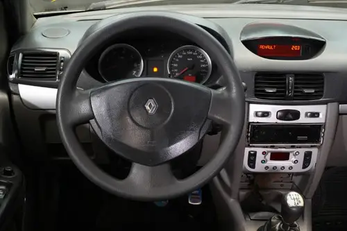 Renault Symbol 1.6 Connection 2010