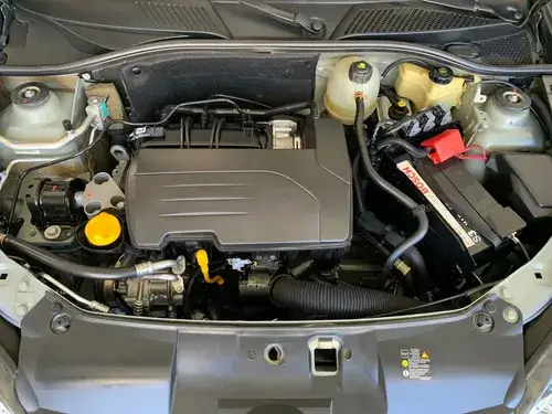 Renault Clio 1.2 Mio Confort Plus Abs Abcp 2015