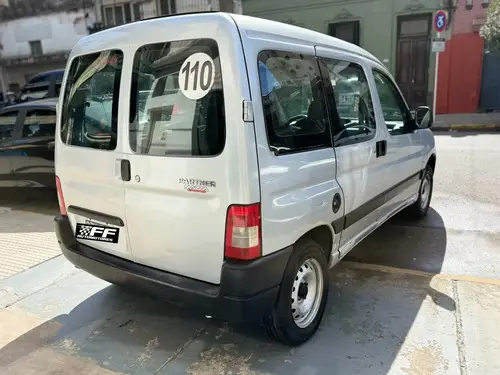 Peugeot Partner 1.4 Furgon Confort 5as 2015