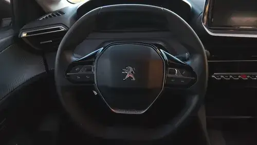Peugeot 208 1.2 New Like 2023