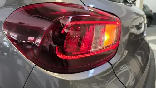 Renault Kwid 1.0 Sce 66Cv Iconic Bitono 2026