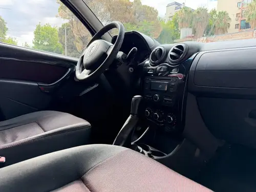 Renault Sandero Stepway 1.6 Confort 105cv 2011
