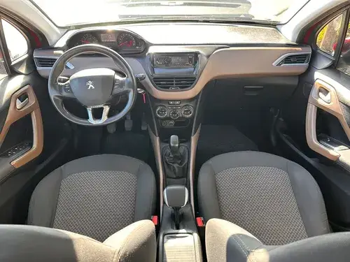 Peugeot 2008 1.6 Active 2016