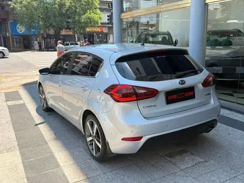Kia Cerato 2.0 Sx At6 2019