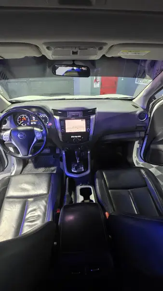 Nissan Frontier LE 2.3D 4x4 A/T Frontier 4x4 A/T 2021