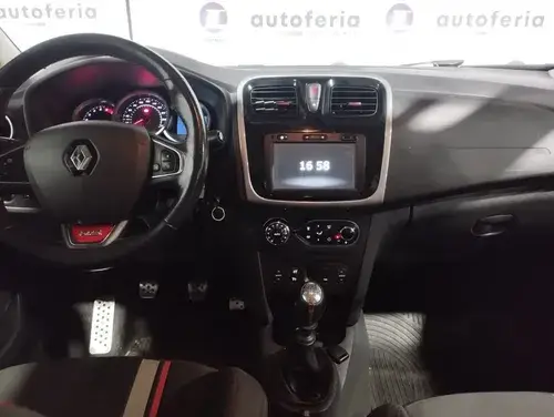 Renault Sandero 2.0 16V RS L16 2017