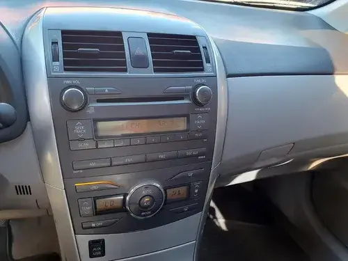 Toyota Corolla 1.8 Xei Pack 2011