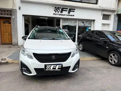 Peugeot 2008 1.6 Feline Tip am20 2020
