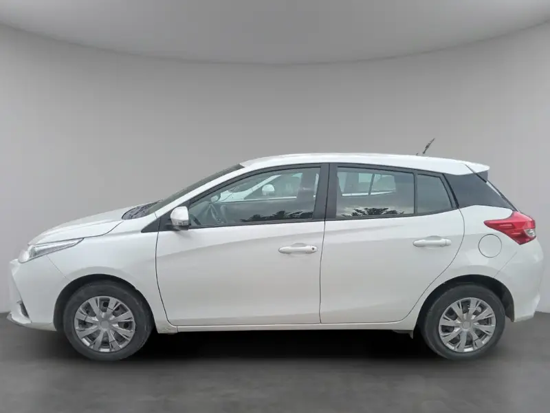 Toyota Yaris XS 1.5 6M/T 5P 2023