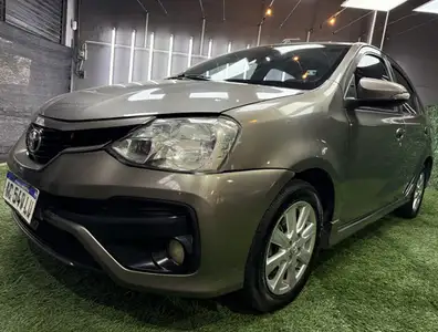 Toyota Etios 1.5 Sedan Xls 2018