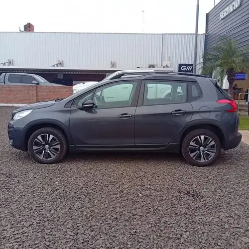 Peugeot 2008 1.6 Feline 2021