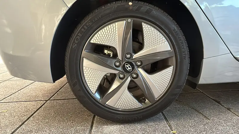 Hyundai Ioniq Hybrid 1.6 2025