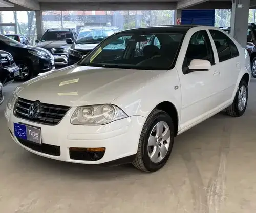 Volkswagen Bora 2.0 Trendline 115cv Tiptronic 2011