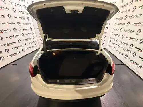 Citroën C4 Lounge 1.6 THP SHINE AT L18 2019