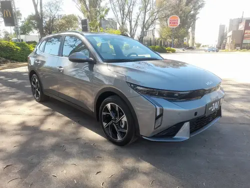 Kia K3 Sedan 1.6 Gt Line At 2025