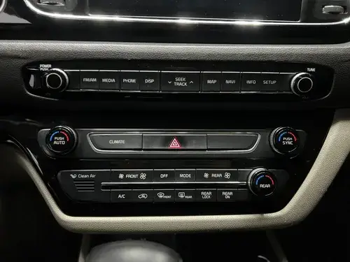 Kia Carnival 2.2 Crdi Ex Premium 2017